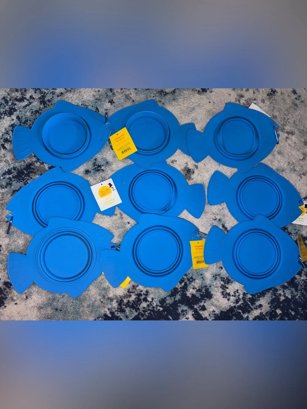 Set of 9 - Collapsible Fish-Shaped Pet Bowl - Bright Blue